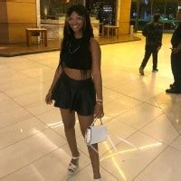 nahomy4123 nude