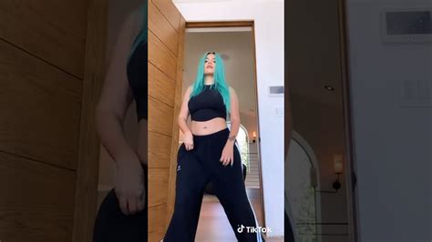 nalgonas de tik tok