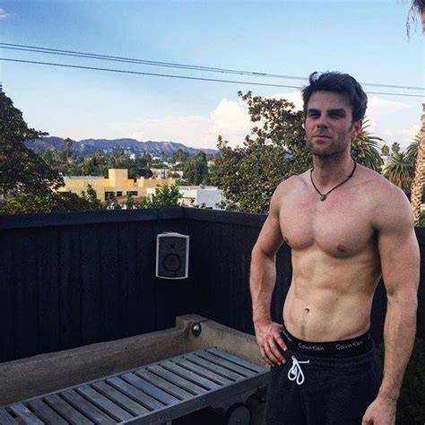 nathaniel buzolic nude