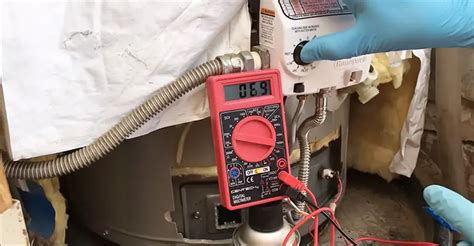 natural gas - Water heater pilot goes out after a burn …