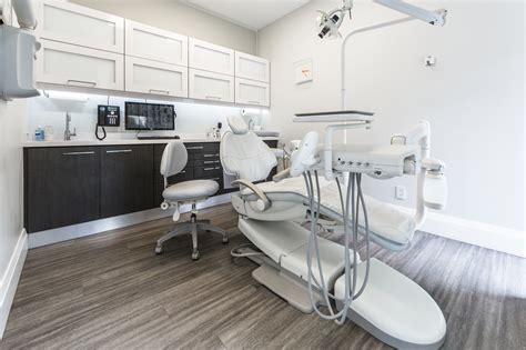 naturalsmilesky.com - Home - Dentist Office In Louis... - Natural …