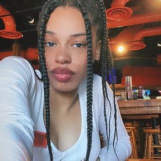 neenee OnlyFans leaked content