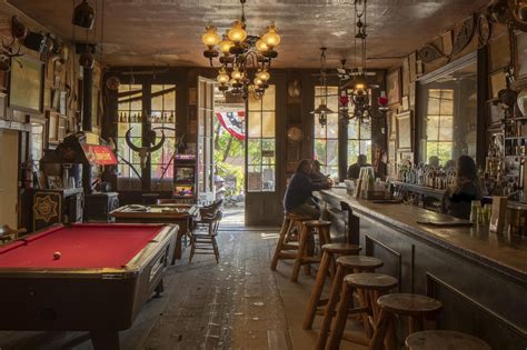 nevada bar