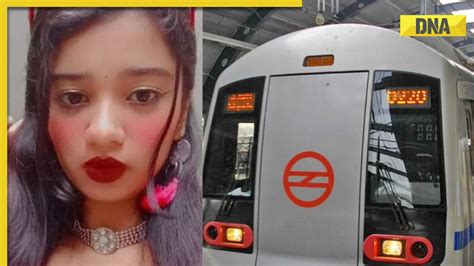 new delhi metro girl