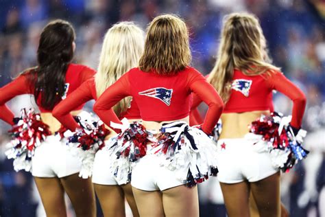 new england patriots cheerleaders nude