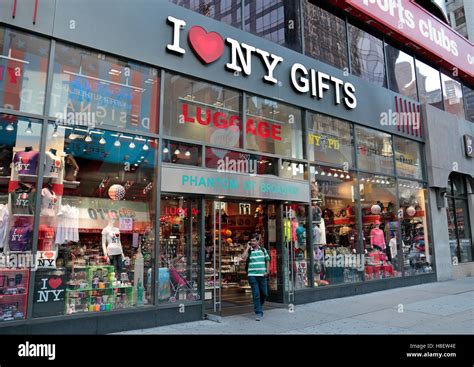 new york new york casino gift shop