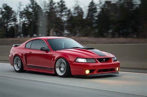 Edgy and Aggressive: The New Edge Mustang Stance that Turns Heads