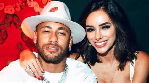Neymar And Bruna