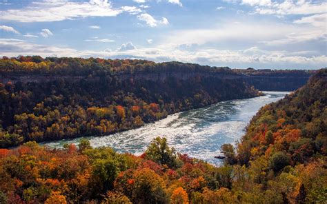 Niagara Glen Trail