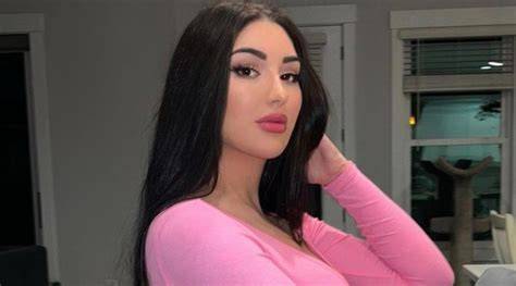 Nickiitheboss Hot. Discover the world of OnlyFans