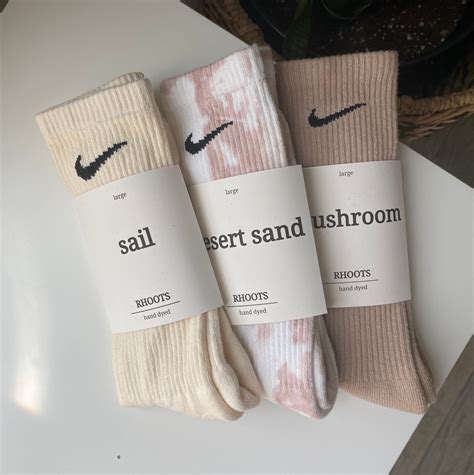 nike nude socks