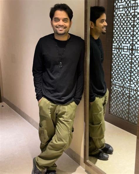 niketan actor biography search engine