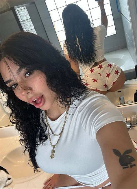 nikkiskies onlyfans