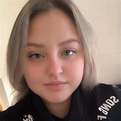 Nina Vlasova Basic