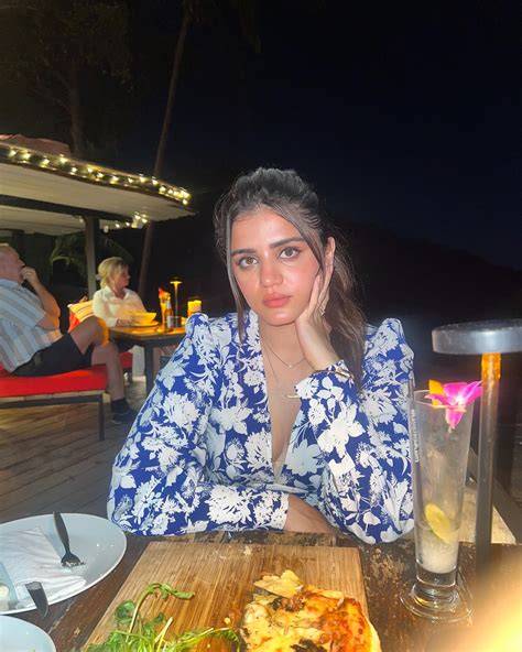 ninacola3 onlyfans nude