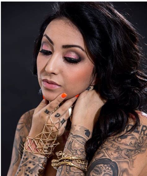 nini smalls nude