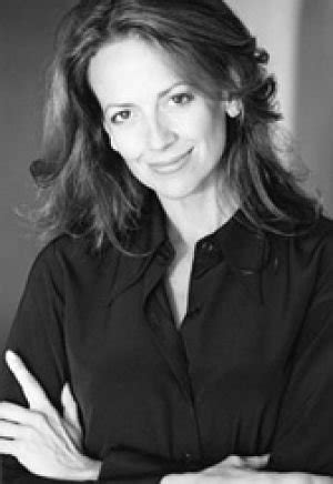 ninon aprea biography