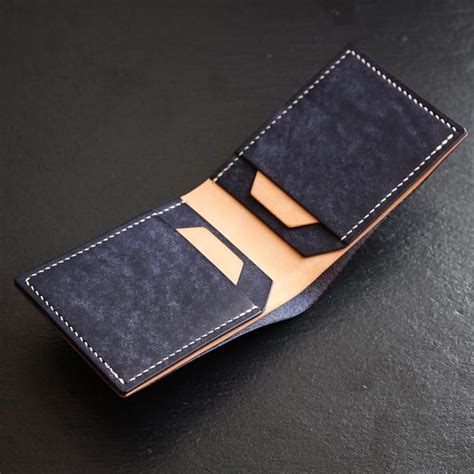 Noble Hull Wallet