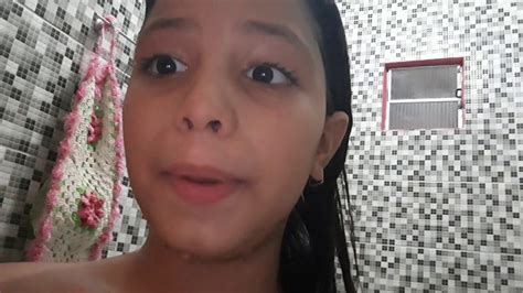 Novinha 18 Anos Se Masturbando