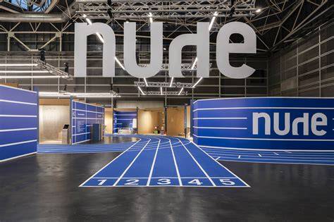nude 2025