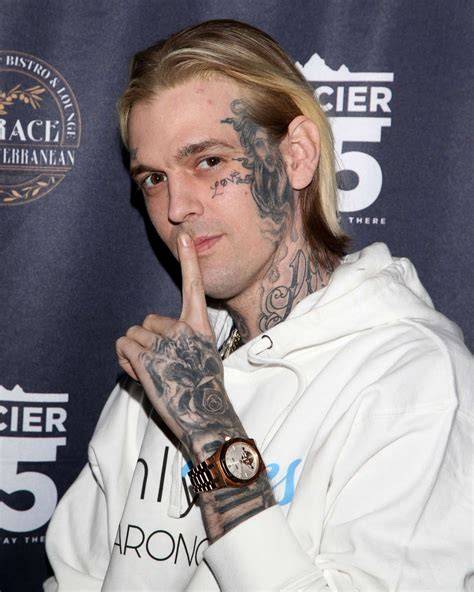 nude aaron carter
