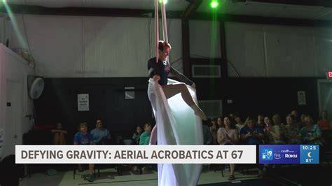 nude acrobatics