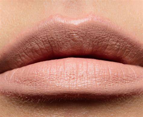 nude af