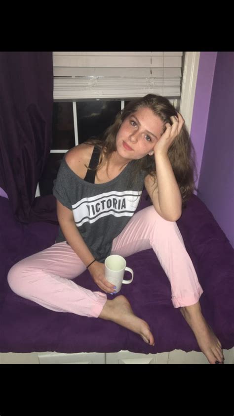 nude amatuer vids