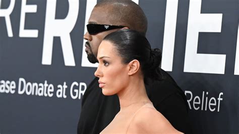 nude at the grammys