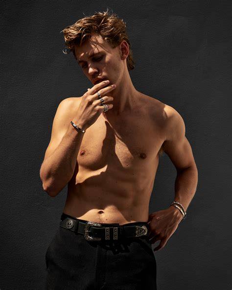 nude austin butler