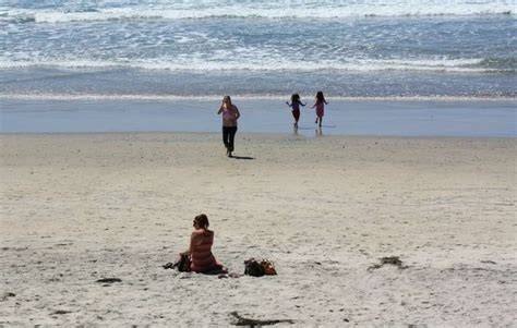 nude beaches la