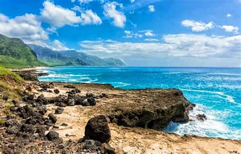 nude beaches oahu
