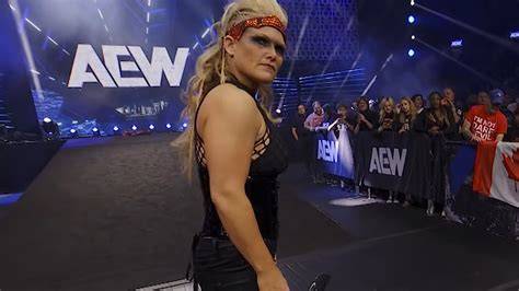 nude beth phoenix
