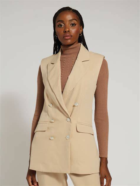 nude blazer
