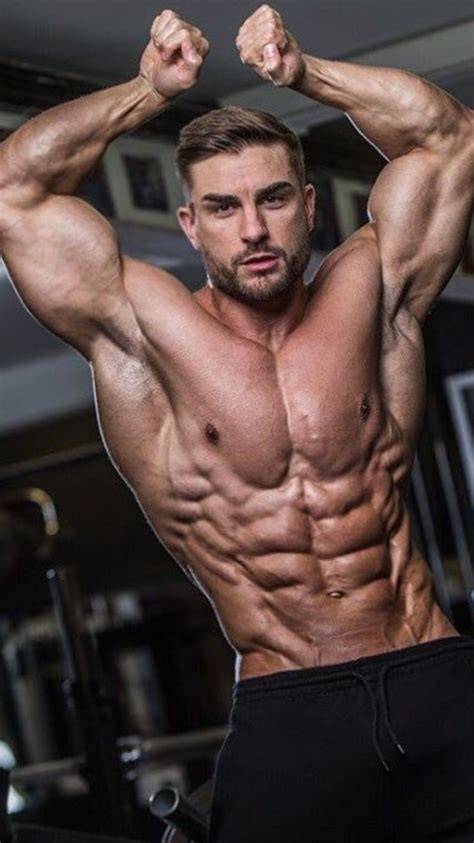 nude bodybuilder men