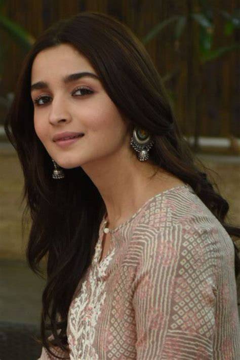 nude bollywood nude