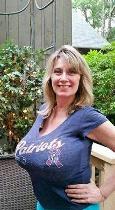 nude boobs milf