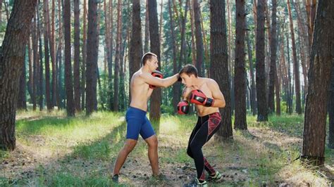 nude boxing