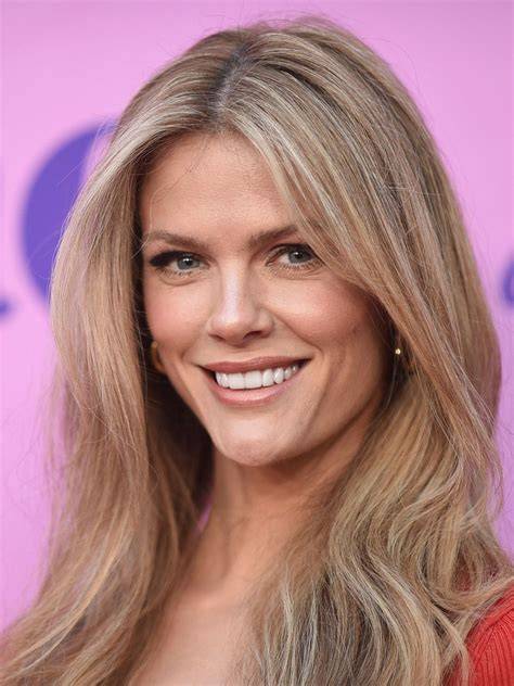nude brooklyn decker