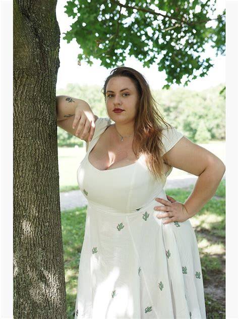 nude busty bbw