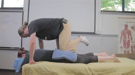 nude butt massage