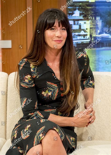 nude caroline catz