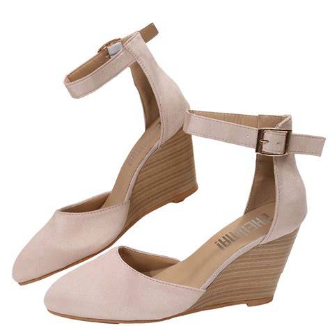 nude closed toe wedges