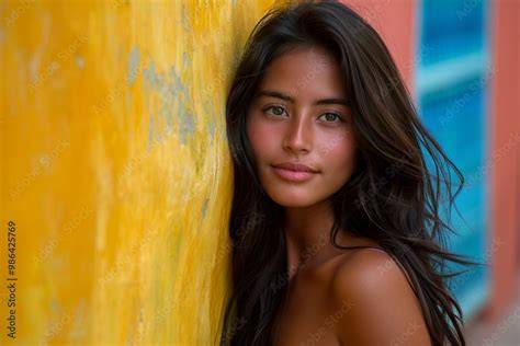 nude colombian models