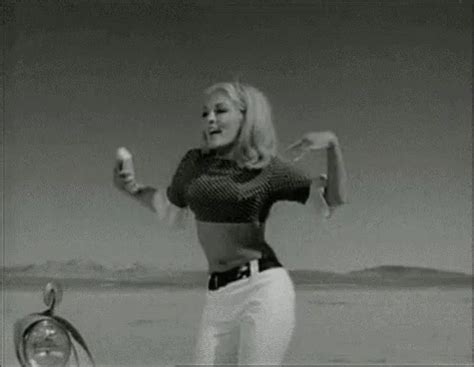 nude dancing gifs