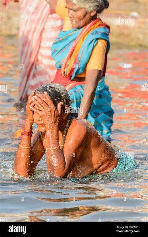 nude desi bathing