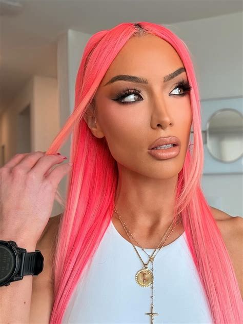 nude eva marie