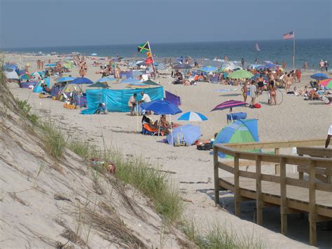 nude fire island