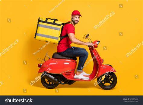 nude for delivery guy