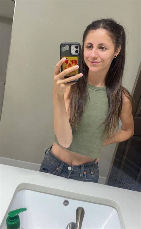 nude gf selfies